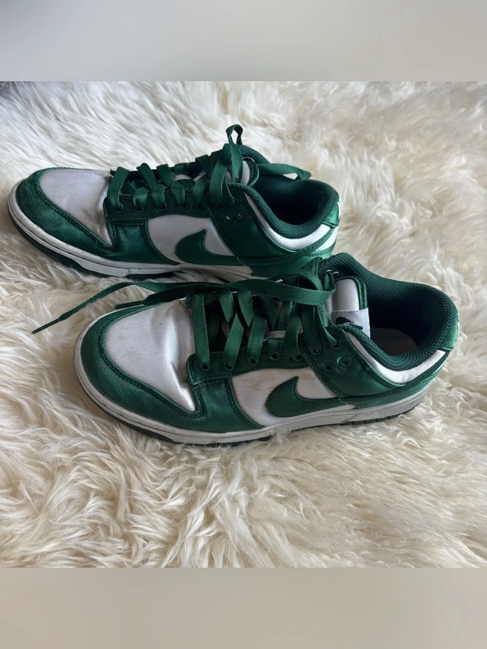 Nike Women's Dunk Low Satin Green, Size 6.